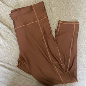 Fabletics cold weather brown leggings size 4X plus size